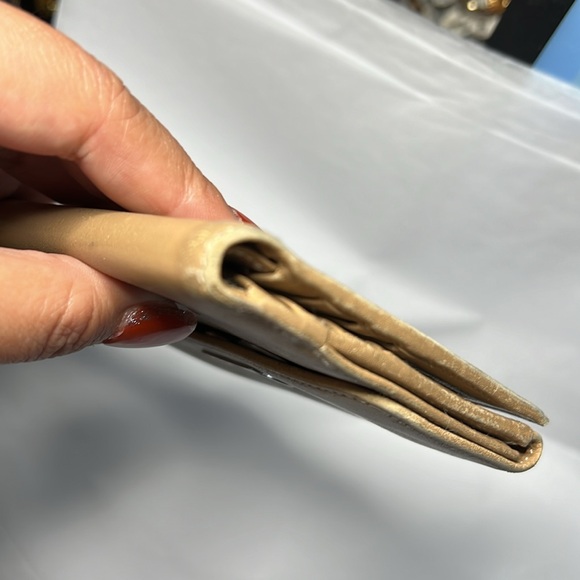 Salvatore Ferragamo Wallet - Picture 5 of 13